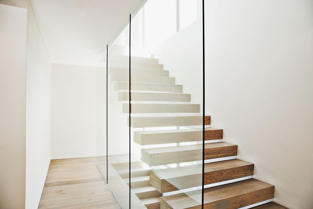 Treppen zuhause sind hervorragend für Indoortraining geeignet.