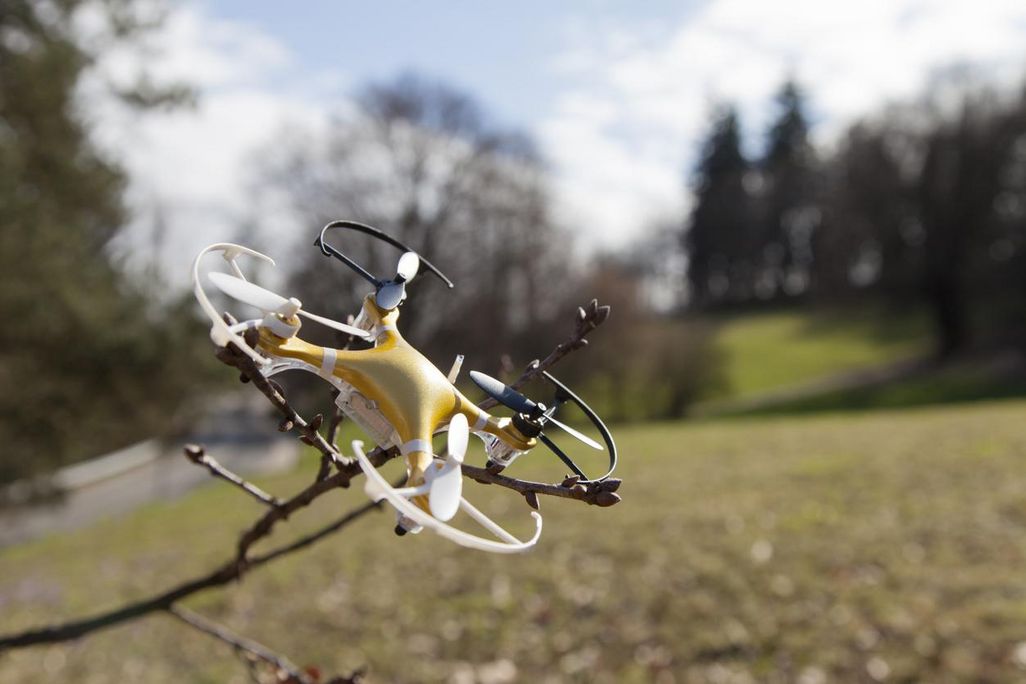 Eine abgestürzte Drohne mit AirTags schneller finden.