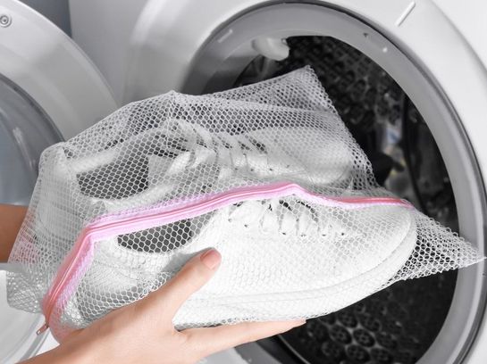 Dürfen Sneakers in die Waschmaschine?