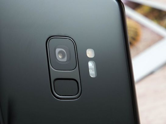 Mit dem Modus „selektiver Fokus“ kann am Samsung Galaxy S9 die Tiefenschärfe in einem Foto auch nachträglich noch geändert werden.