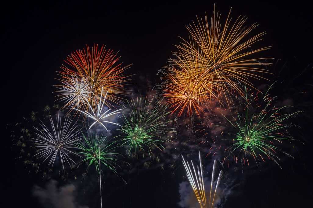10 Tipps für spektakuläre Feuerwerk-Fotos.