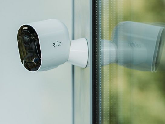 Die Arlo Pro 3 Sicherheitskamera