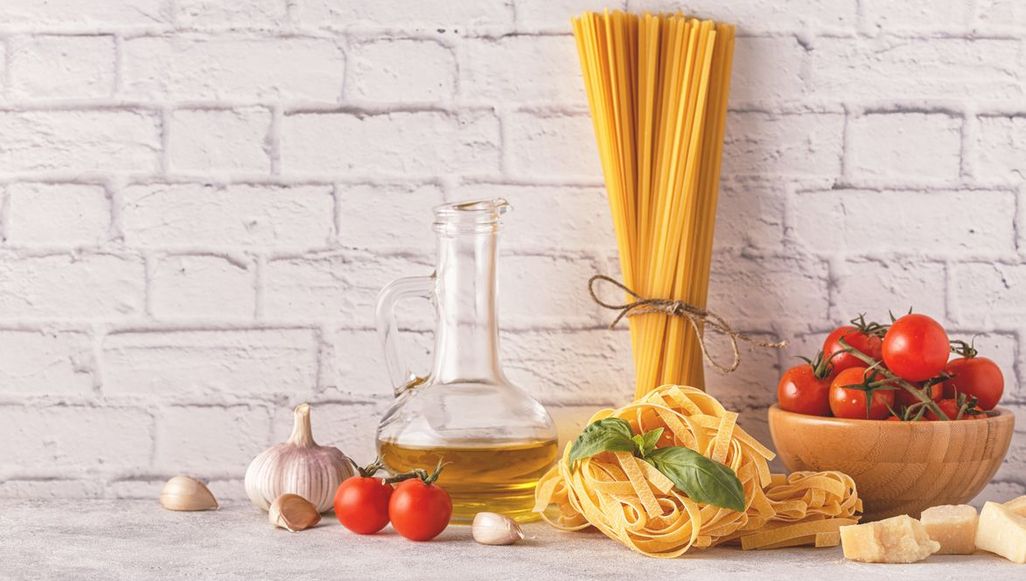Pasta kann in der Mikrowelle gekocht werden.
