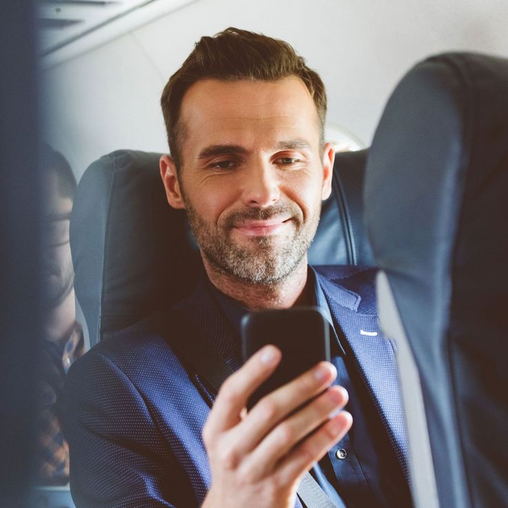 Muss das Handy im Flugzeug ausgeschaltet werden?