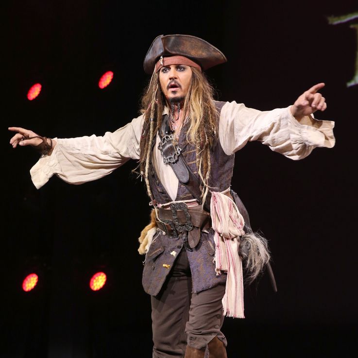Johnny Depp mimt wieder Jack Sparrow.