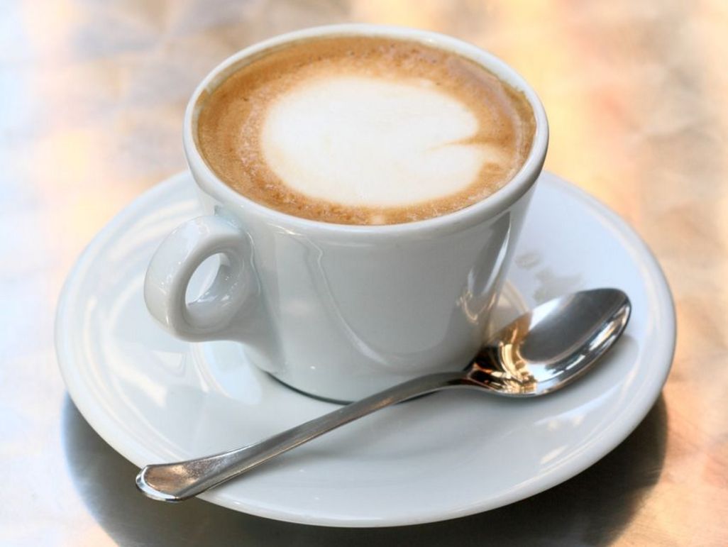 Flat White vs. Cappuccino: Sie bestehen tatsächlich auch aus denselben Zutaten.