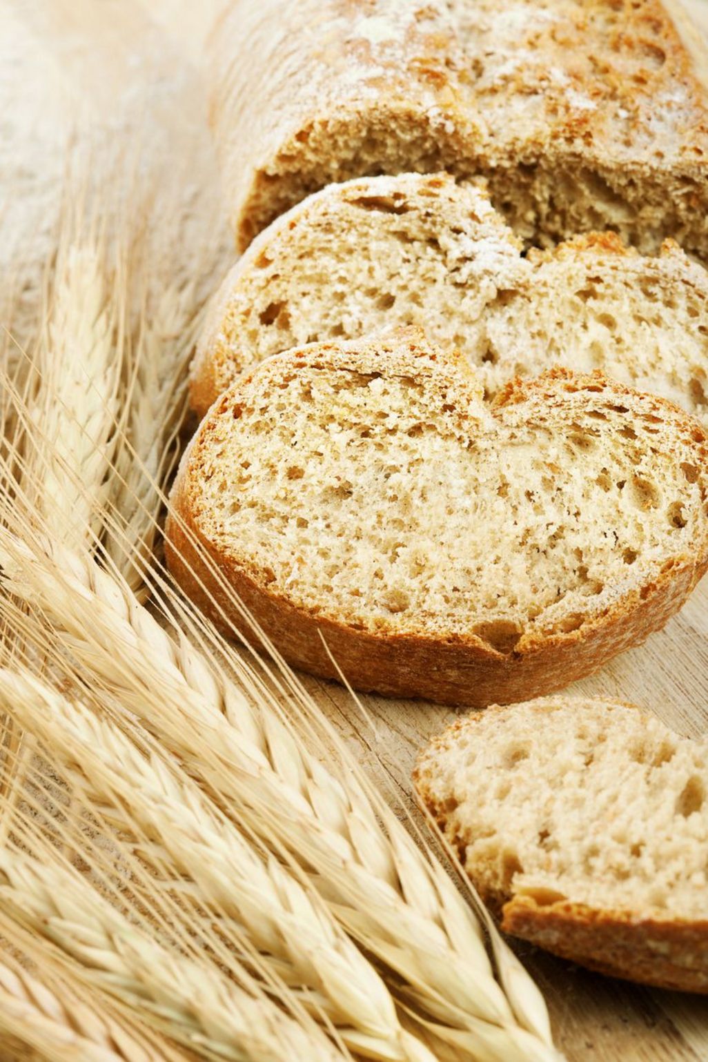 Weizen-Roggen-Brot kann man tatsächlich auch in der Heißluftfritteuse backen.