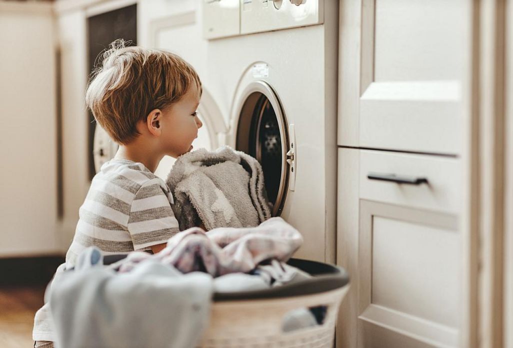 Mit den richtigen Tricks, kann man Flecken in der Wäsche verhindern.