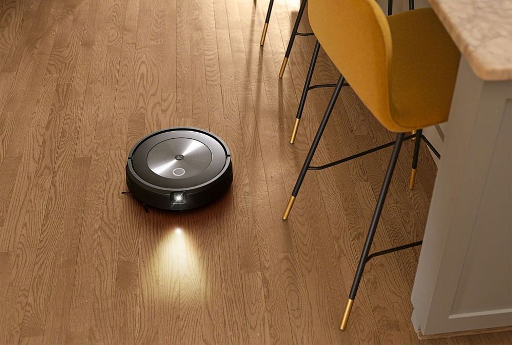 „iRobot Roomba j7+“