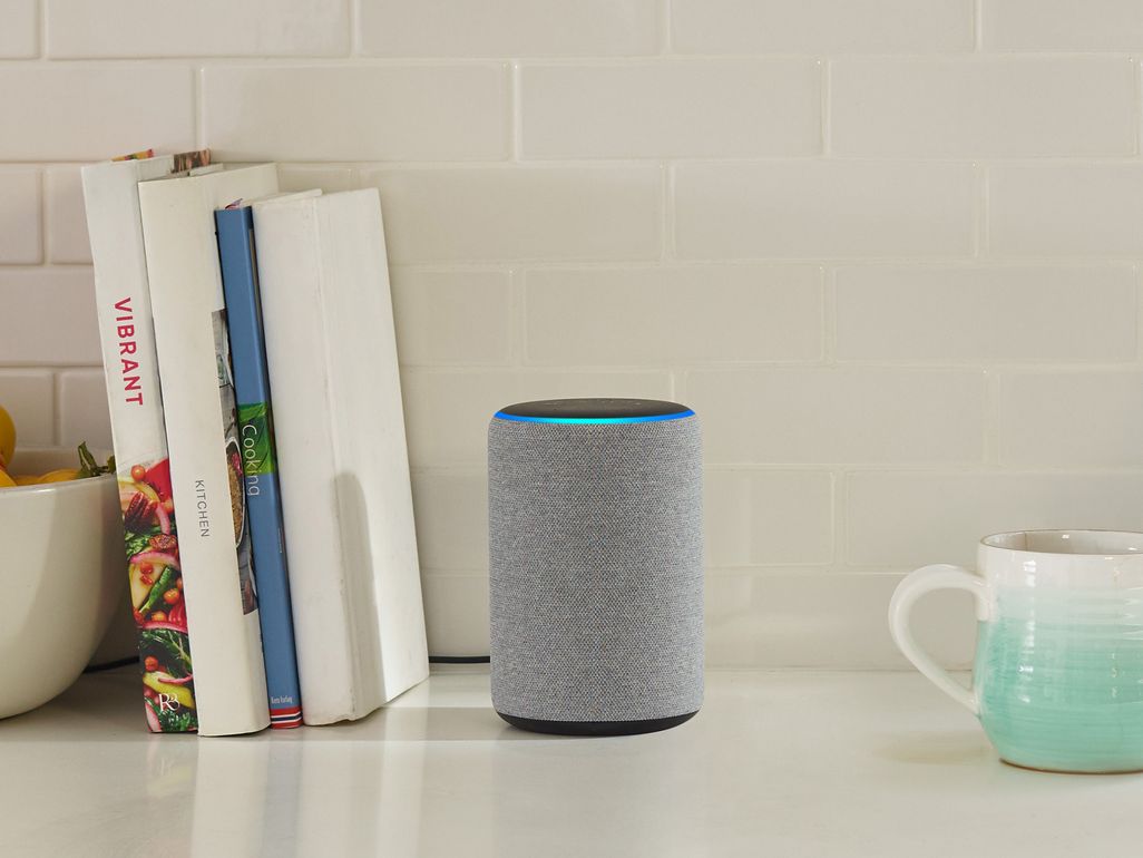 Dank Alexa können Geräte immer leichter mit der eigenen Stimme bedient werden.