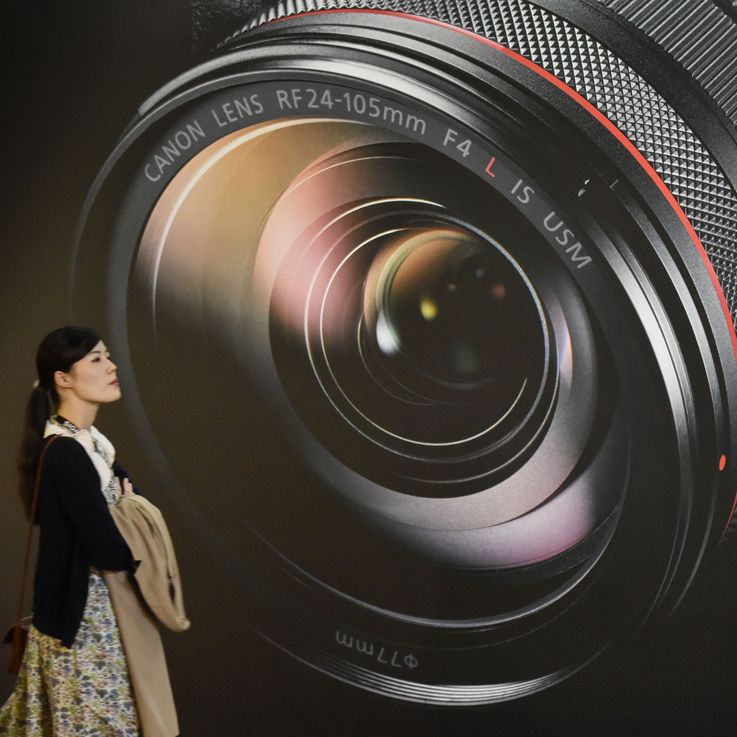 Canon, Nikon und Panasonic zeigen auf der Photokina 2018 neue spiegellose Vollformat-Kameras.