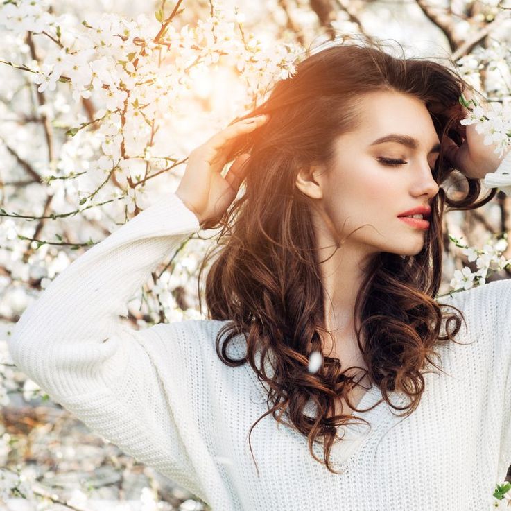 Haarpflege: Im Frühling braucht das Haar auf jeden Fall auch Feuchtigkeit