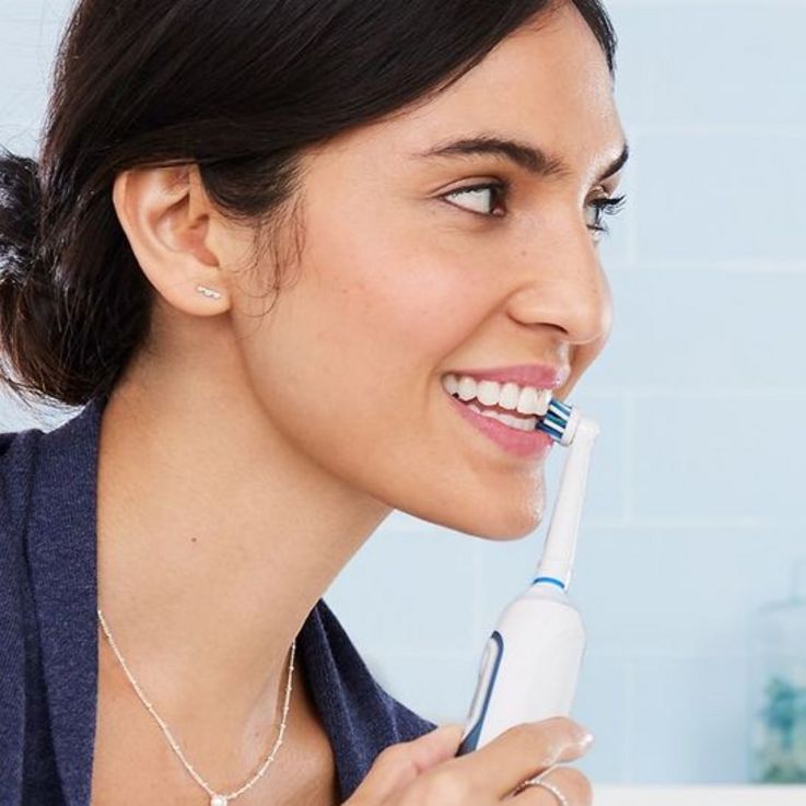 Zahnbürsten von Oral-B mit App-Unterstützung erleichtern die Zahnpflege.