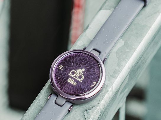 Die Smartwatch „Lily“ von Garmin. 