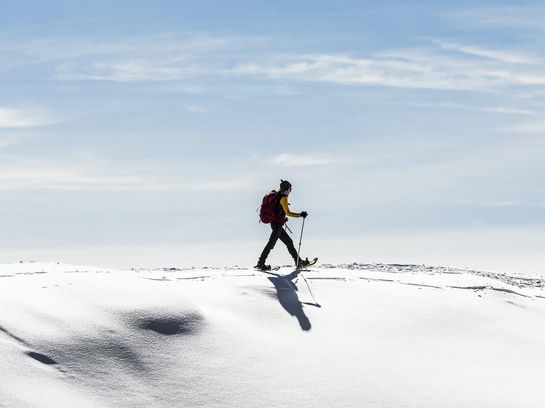 Sport im Winter: Schneeschuhwandern