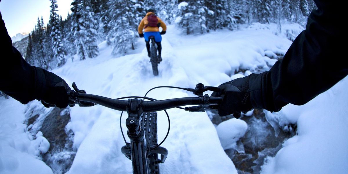 Mit dem E-Bike durch den Winter: 3 Tipps für sicheren Fahrspaß.