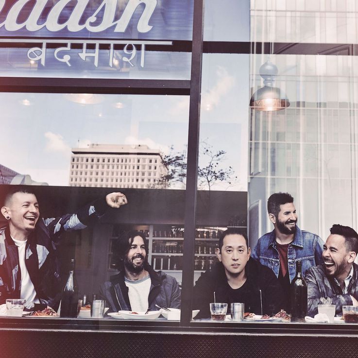 Linkin Park präsentieren neuen Song „Heavy“ und kündigen Album „One More Light“ an