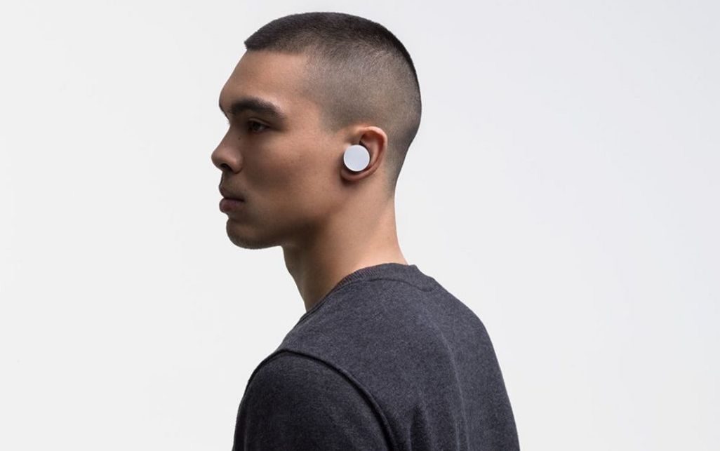 Die neuen „Surface Earbuds“.