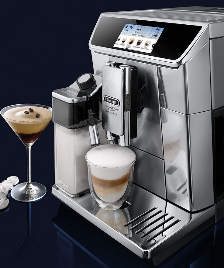 Cool Coffee und Kaffeeklassiker mit der „PrimaDonna Elite Experience ECAM 650.85.MS“ von De’Longhi.