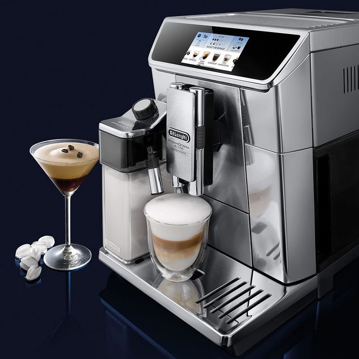 Cool Coffee und Kaffeeklassiker mit der „PrimaDonna Elite Experience ECAM 650.85.MS“ von De’Longhi.