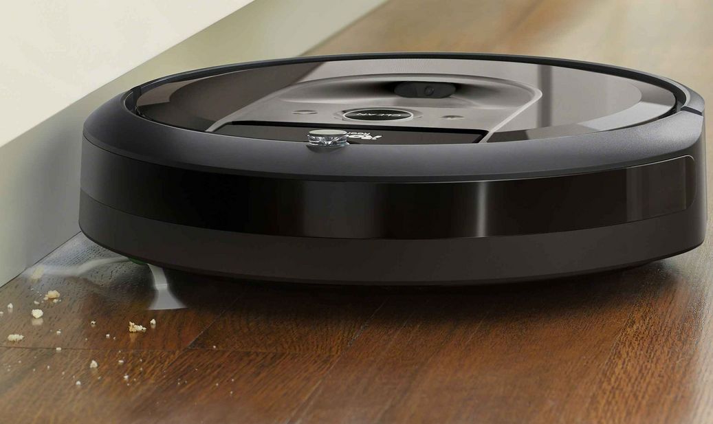 Der neue „Roomba i7+“ mit Entladestation.