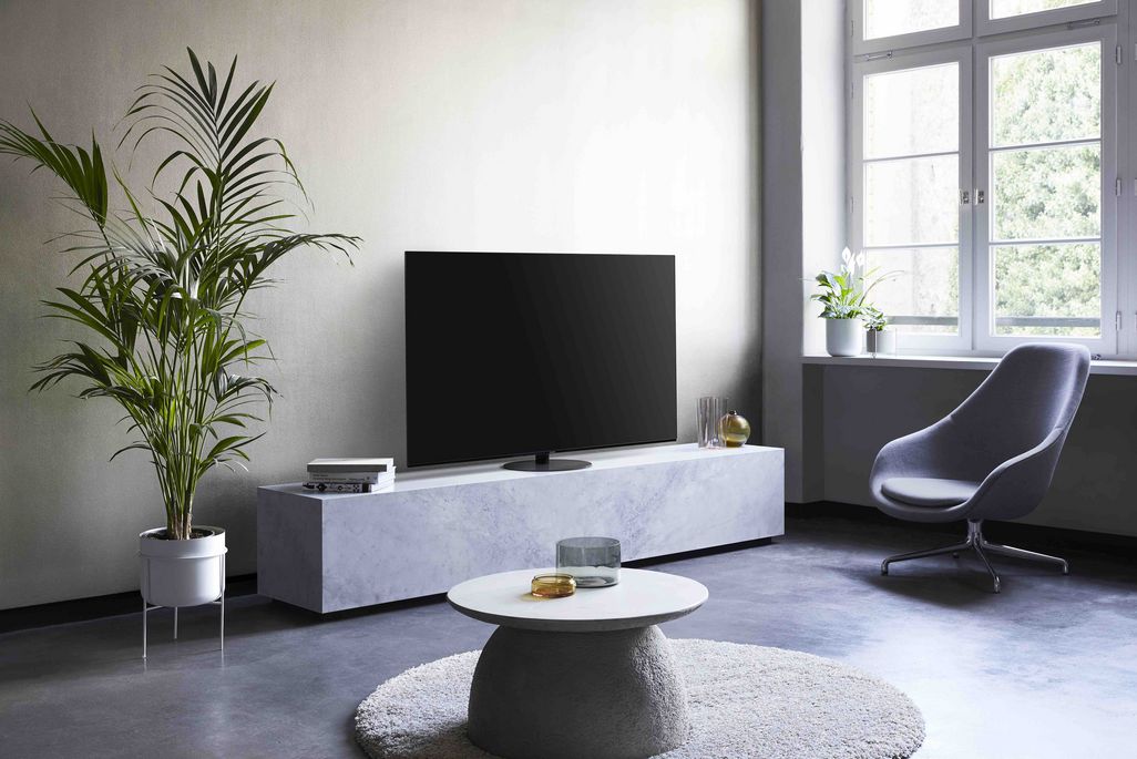 Panasonic OLED-Fernseher in perfekter Balance aus erweitertem Farbraum, Bildschärfe, Schwarzwert und Helligkeit.