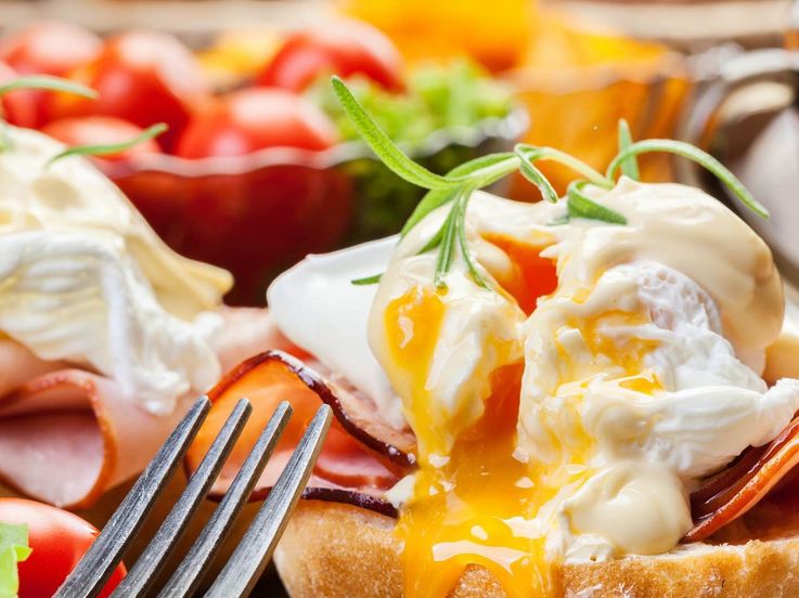 Was gehört zu einem guten Frühstück dazu? Wir verraten in der Folge auch 5 köstliche Tipps
