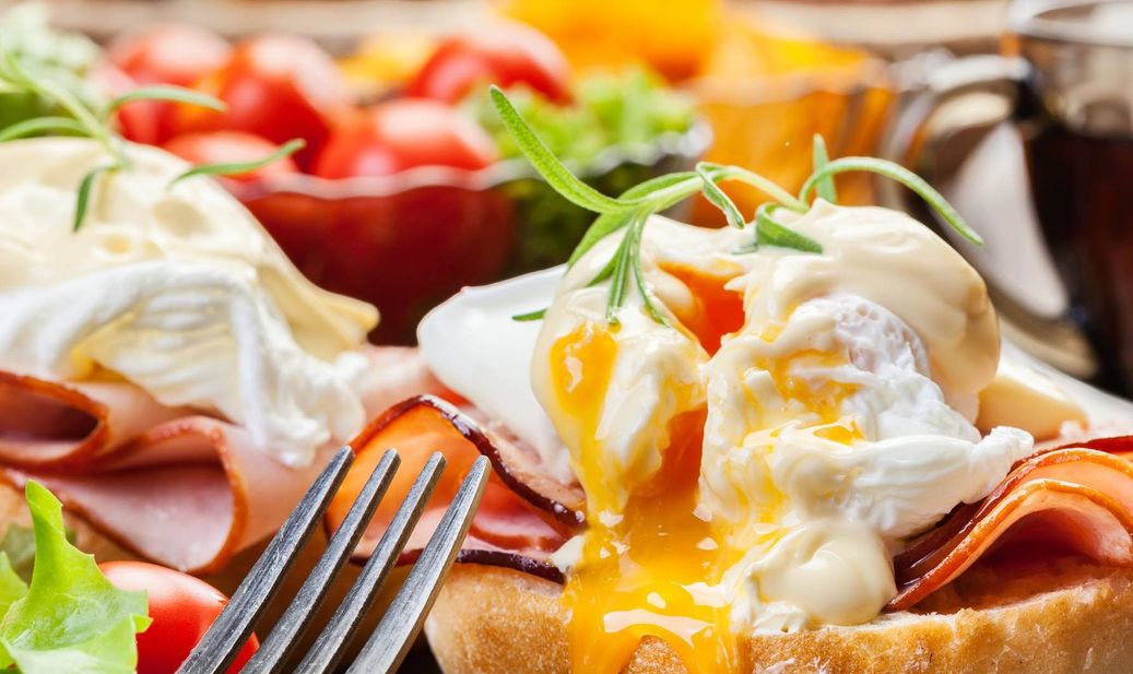 Was gehört zu einem guten Frühstück dazu? Wir verraten in der Folge auch 5 köstliche Tipps